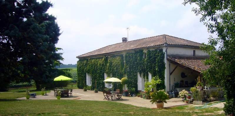 Le Chateau De Roquebere Кондом Екстериор снимка