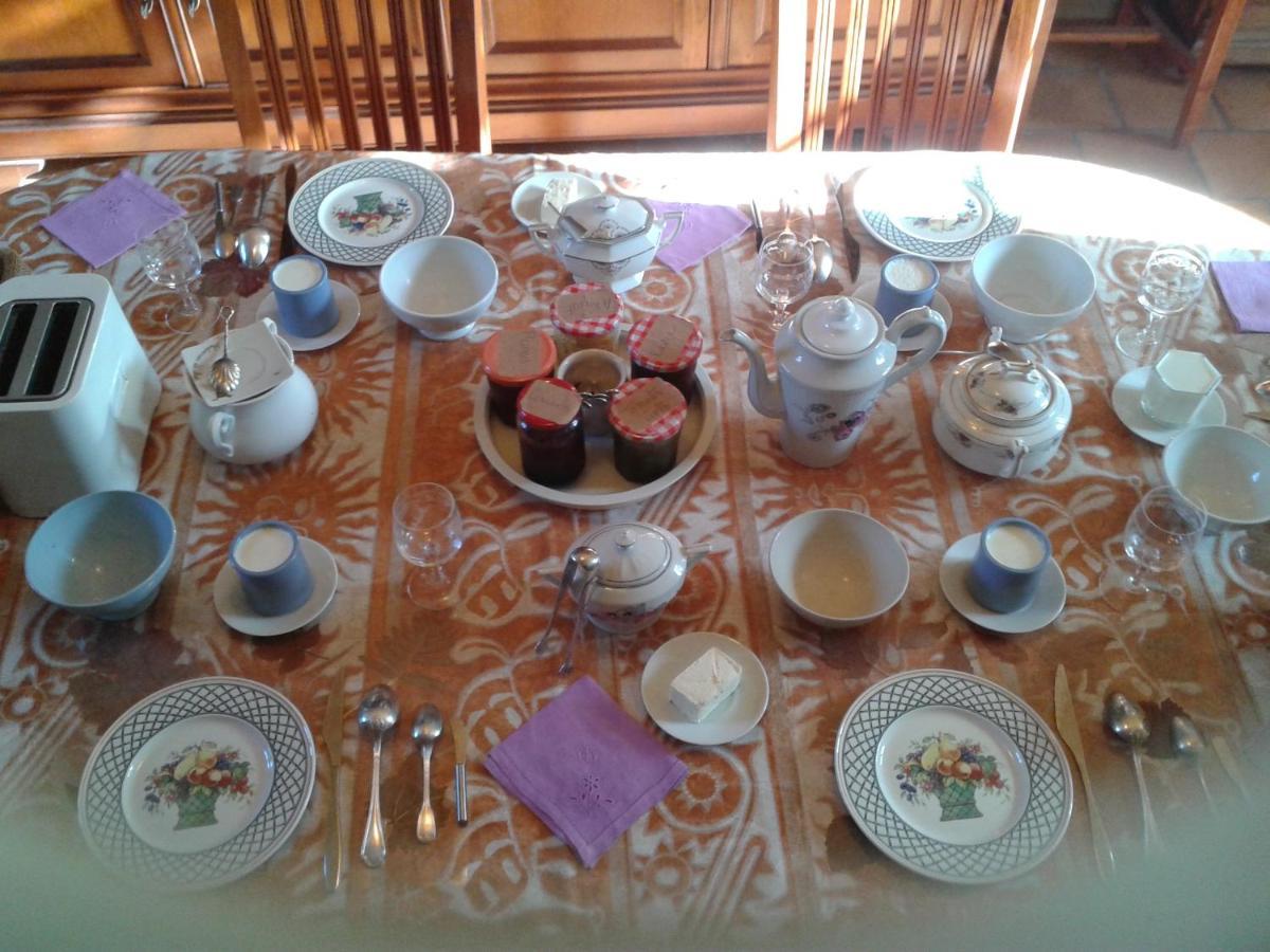 Le Chateau De Roquebere Кондом Екстериор снимка